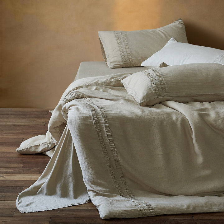 Cottage Ruched Bedding Set