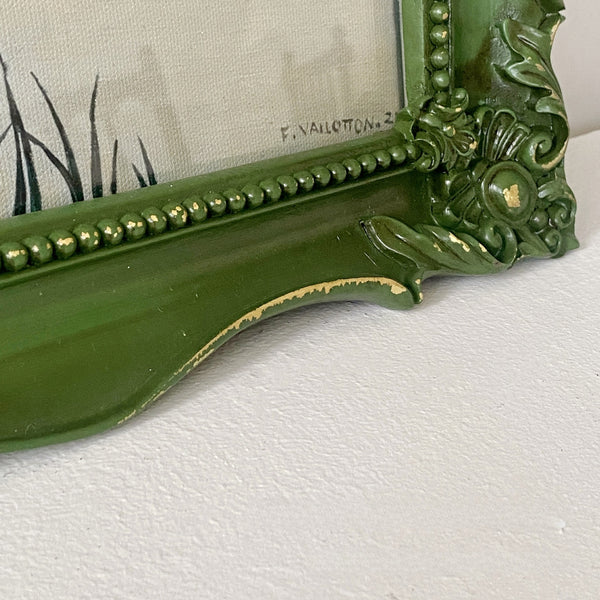 Verdant Baroque Scalloped Frame