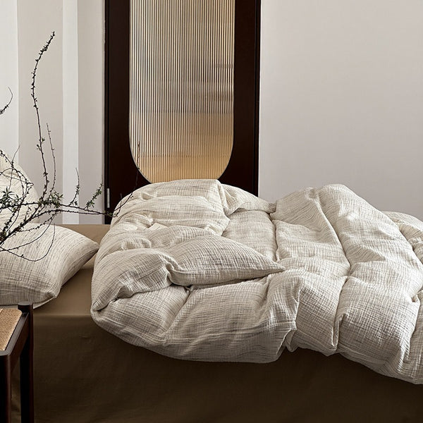 Minimal Sketch Stripe Bedding Set