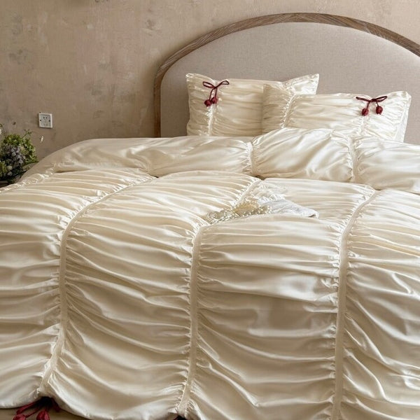 Fragrant Satin Bow Bedding Set