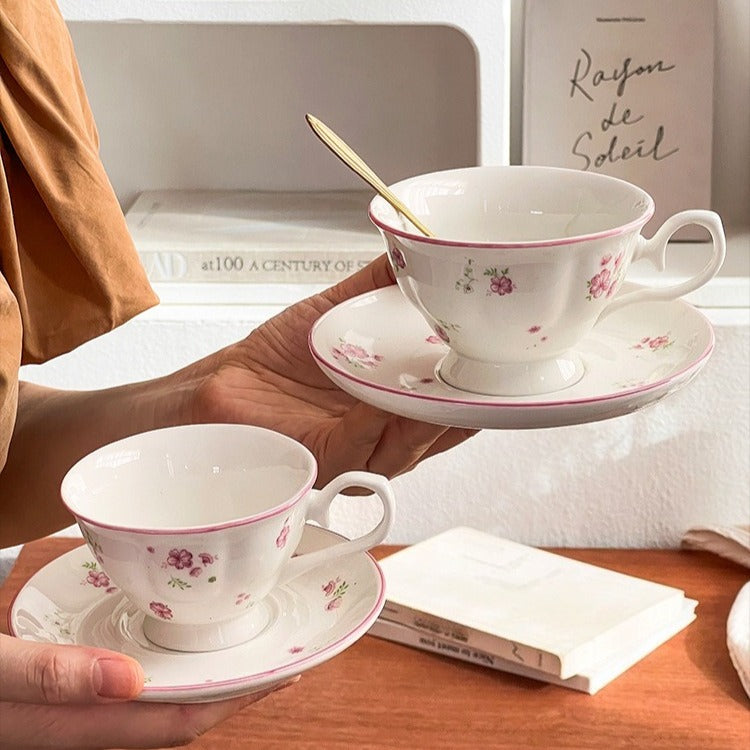 Petite Rose Teacup Set