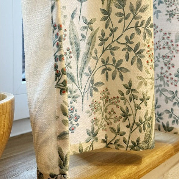 Rural Green & Lace Cabinet Curtain