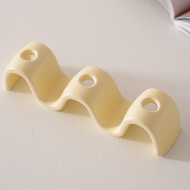 Fun Wavy Toothbrush Holder