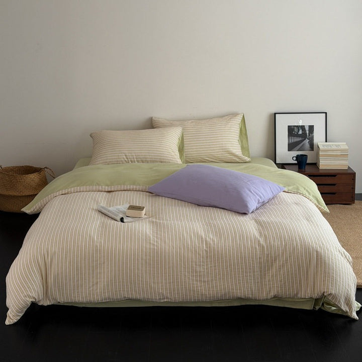 Coastal Stripe Bedding Set