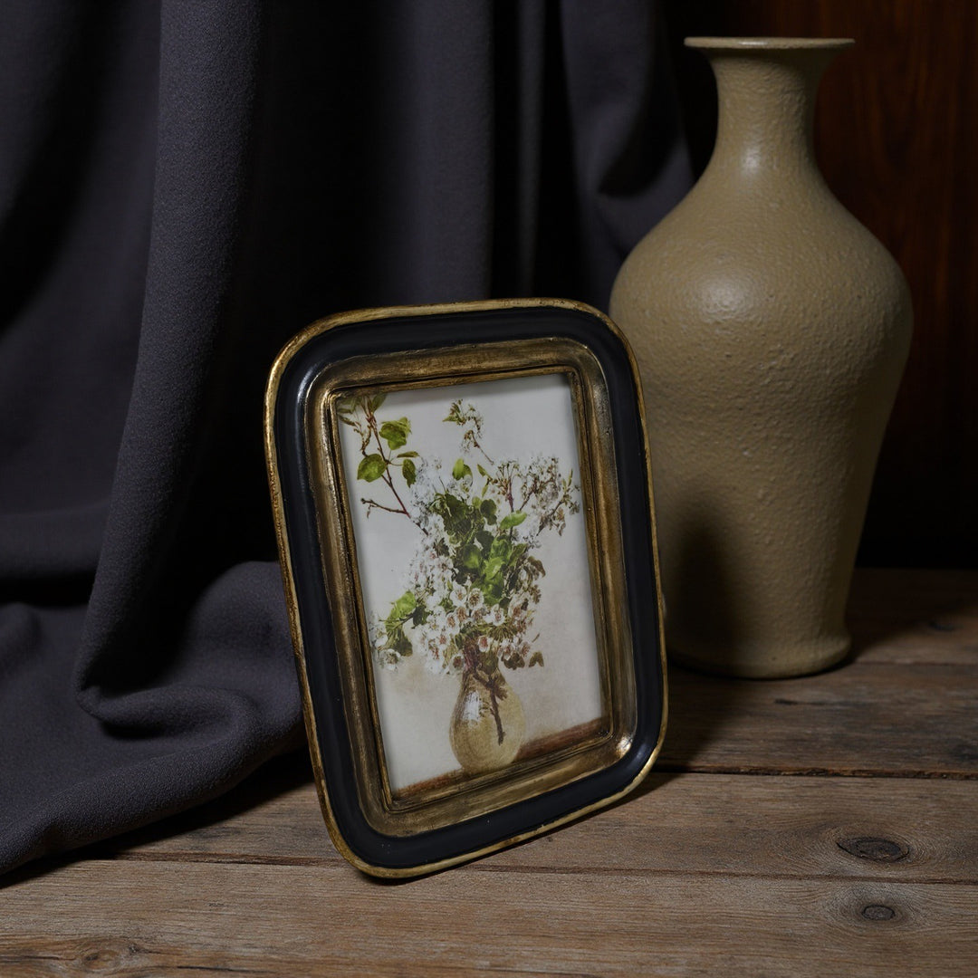 Vintage Soft Edge Photo Frame