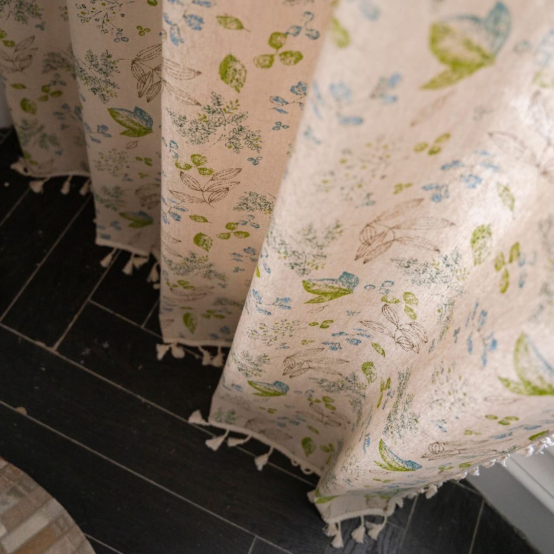 Fancy Leaves Curtain