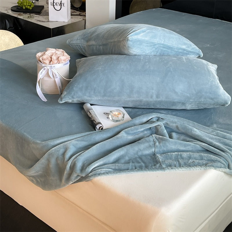 Warm Winter Fleece Fitted Sheet Collection