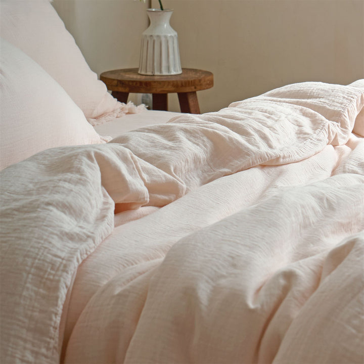 Cloud Tassel Bedding Set