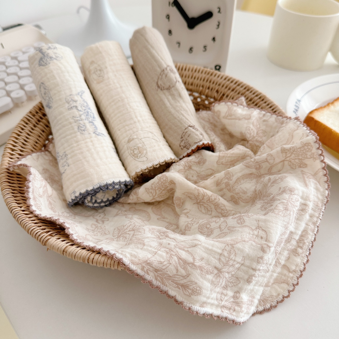 Bunny Wonderland Towel Set