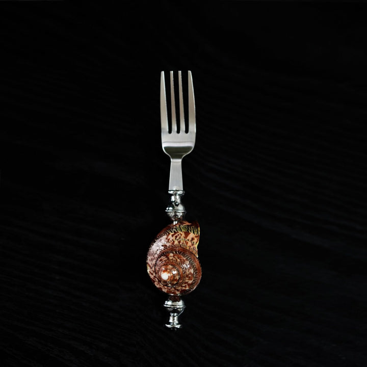 Patterned Conch Cutlery Collection