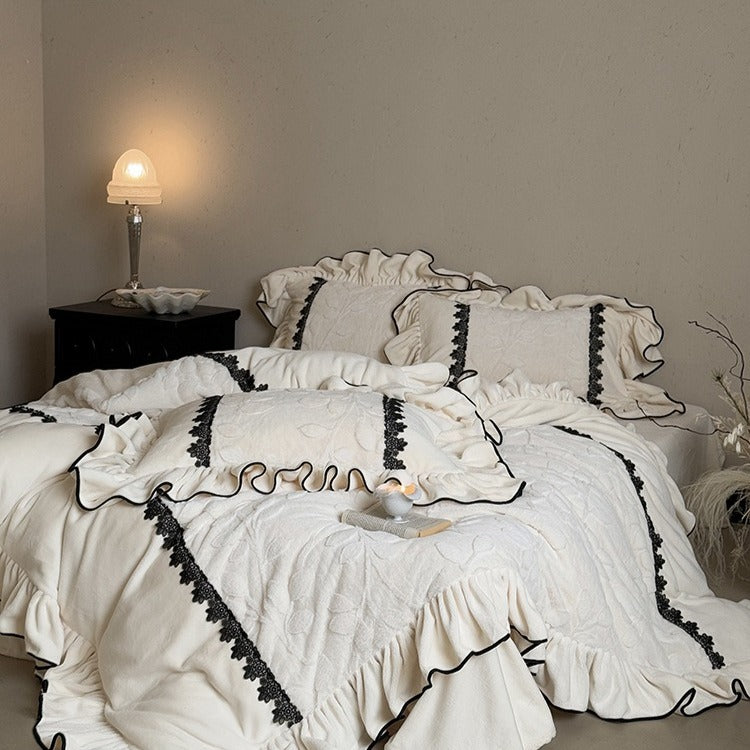 Houndstooth Warm Bedding Set