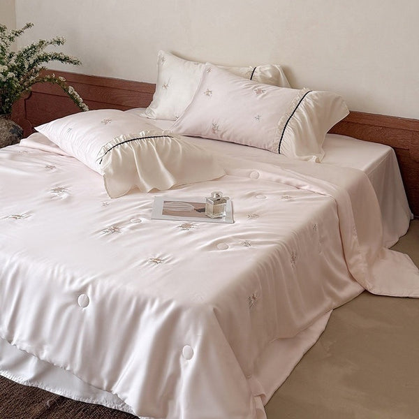 Vintage Rose Lyocell Summer Quilted Blanket