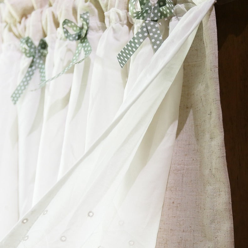 Lace & Green Check Cabinet Curtain