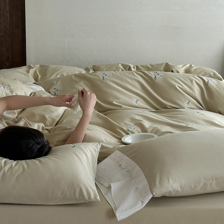 Dandelion Embroidery Bedding Set