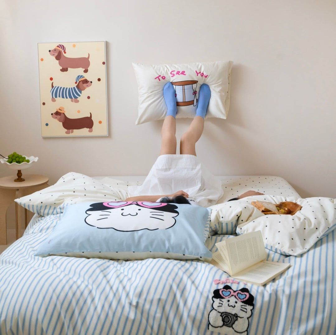 Kitty Cuddle Bedding Collection