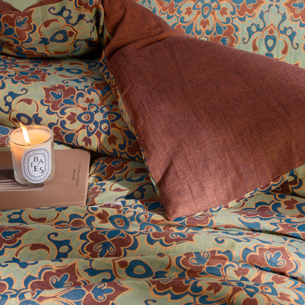 French Vintage Floral Bedding Set