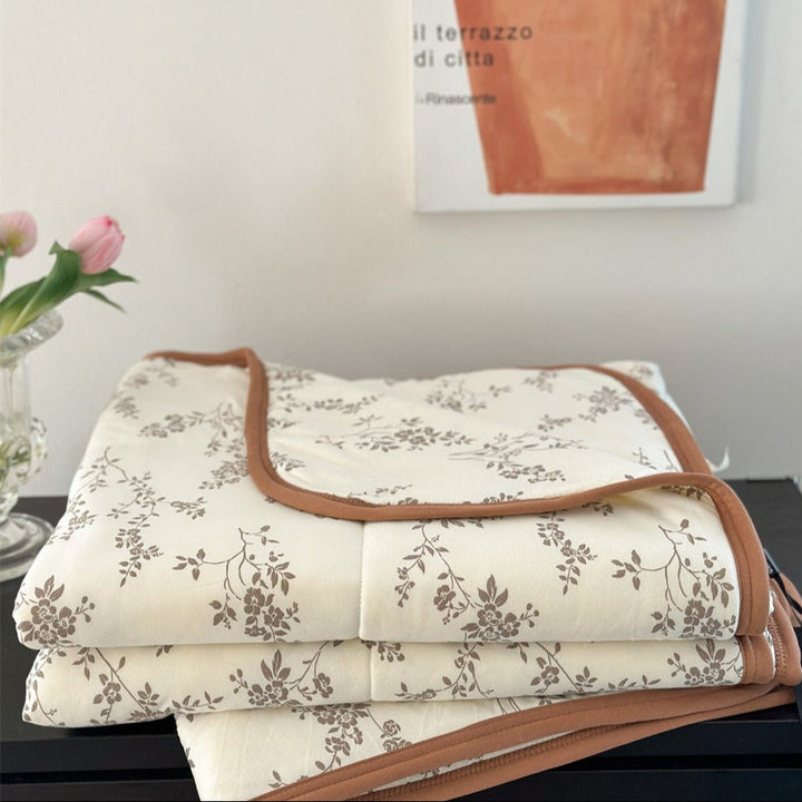 Autumn Foliage Summer Quilted Blanket!