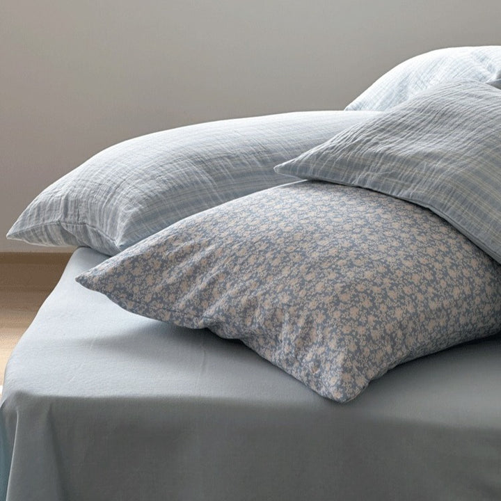 Stripe Bloom Bedding Set