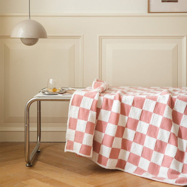 Checker Tumble Throw