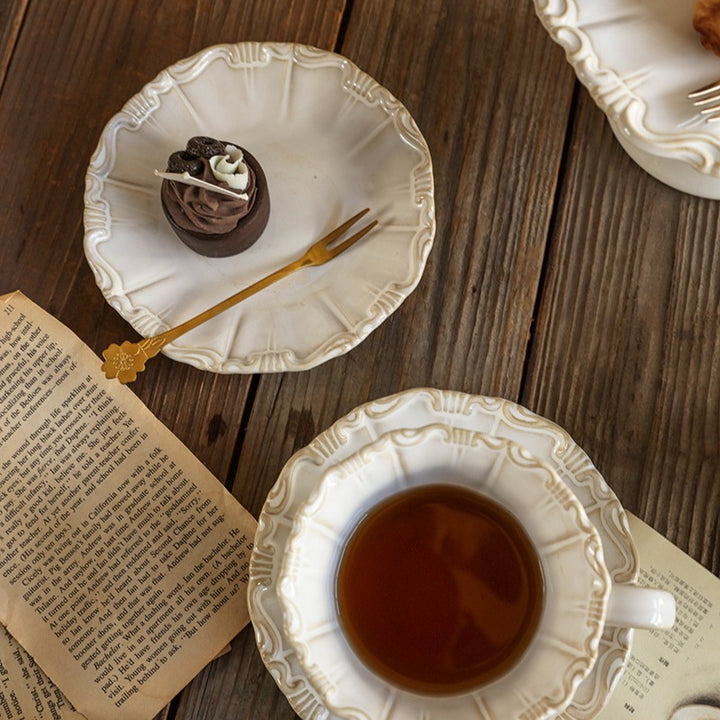 French Street Ceramic Tea Cup Set