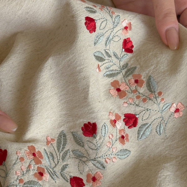 Vine Bloom Trim Bedding Set