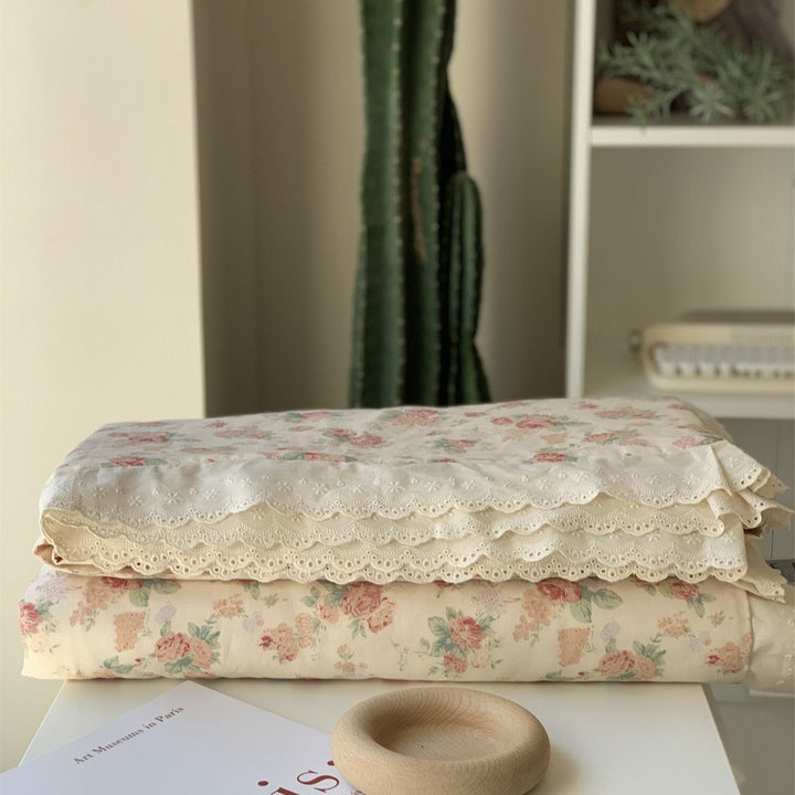 Lace & Garden Summer Quilted Blanket