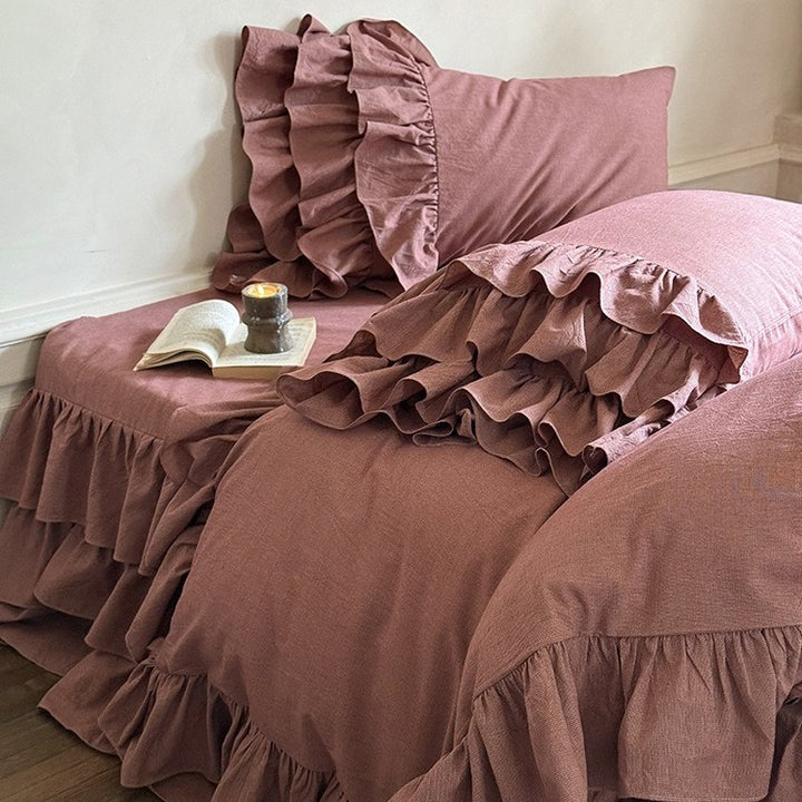 Ruffled Cottage Bedding Set