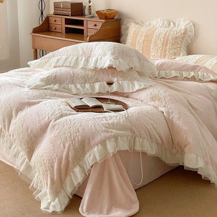 Miss Daisy Bedding Set