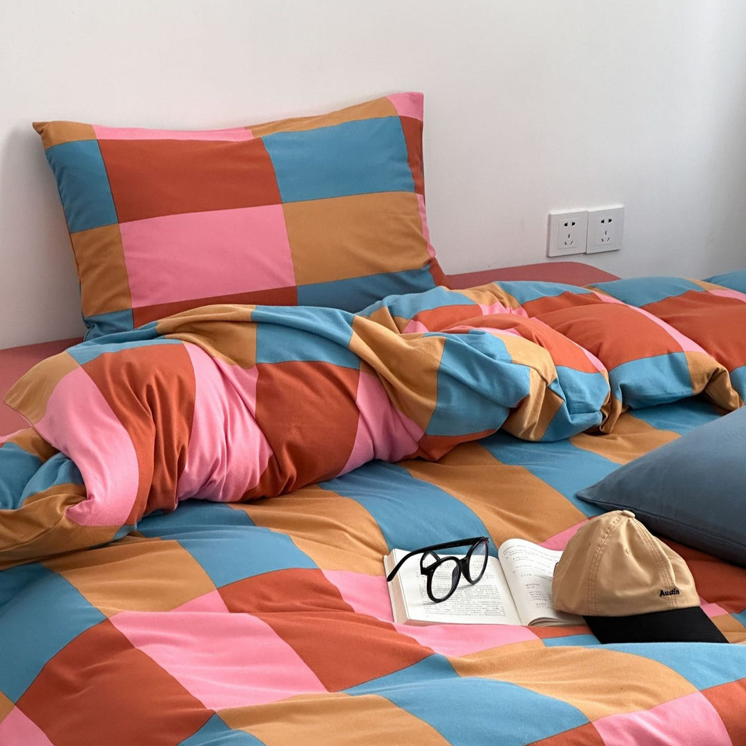 Funky Checkered Bedding Set Collection