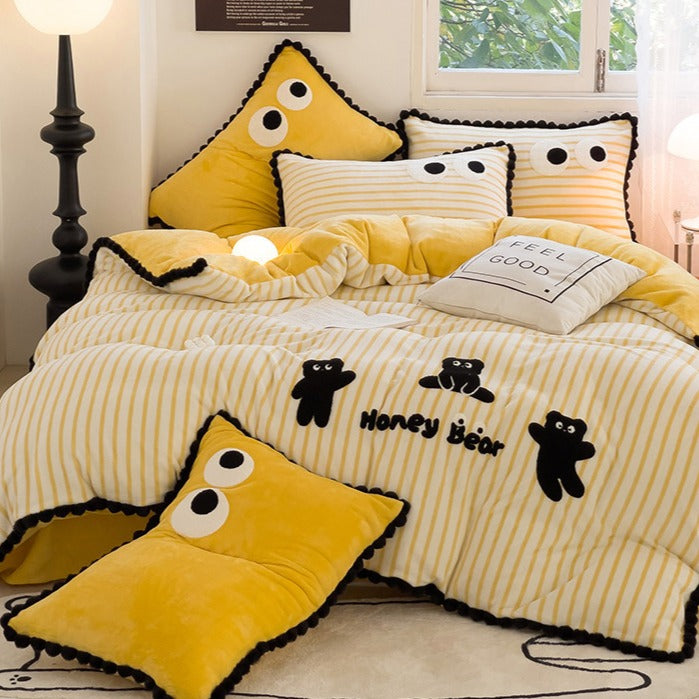 Purrfectly Cozy Bear Print Bedding Set