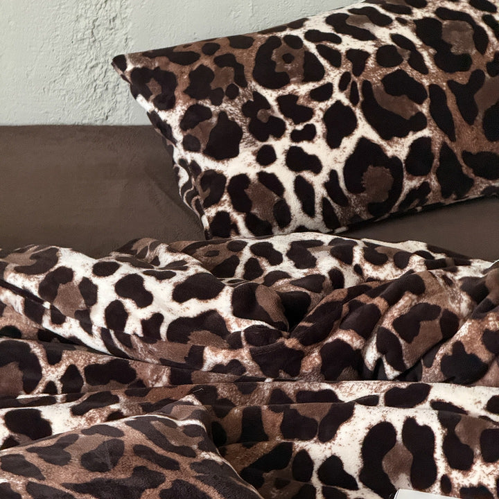 Wild Comfort Bedding Set