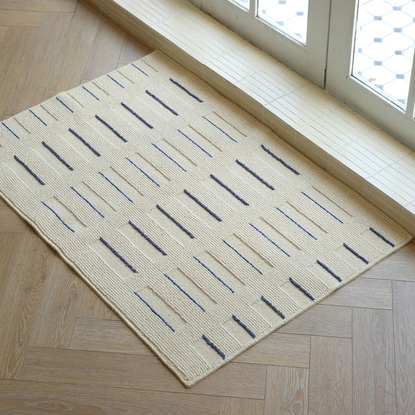 Line Groove Rug