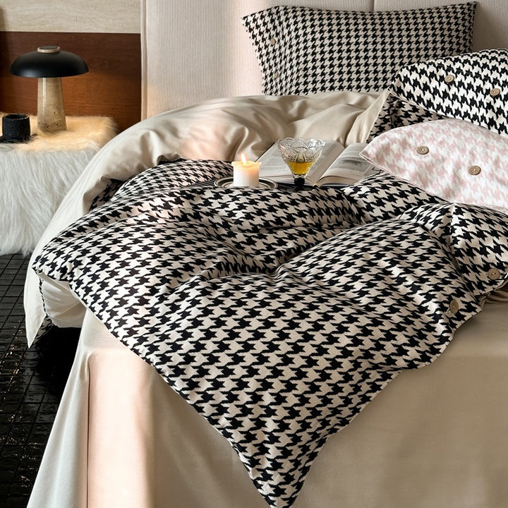 Lumina Houndstooth Bedding Set