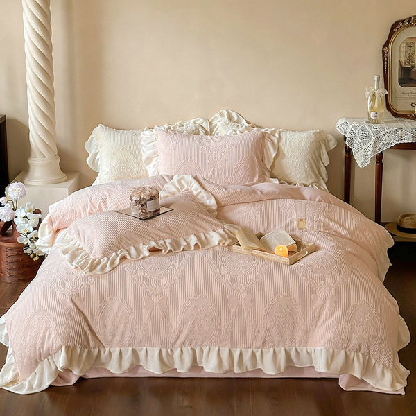 Warm French Ruffle Bedding Set