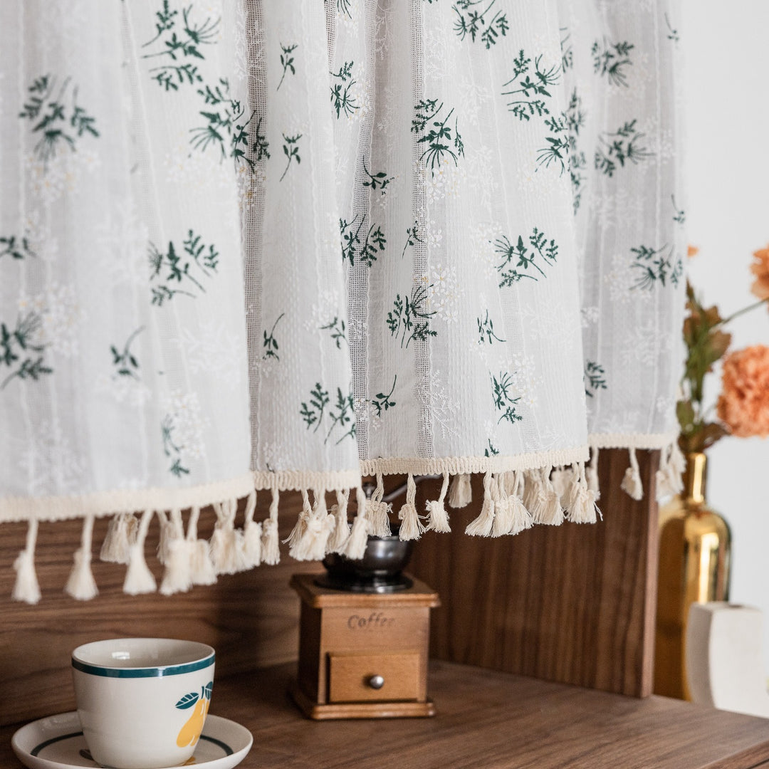 Fresh Grass Tassel Curtain