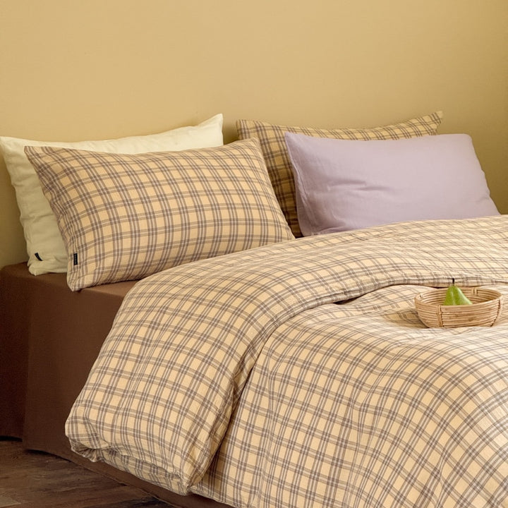 Vivd Tartan Bedding Set