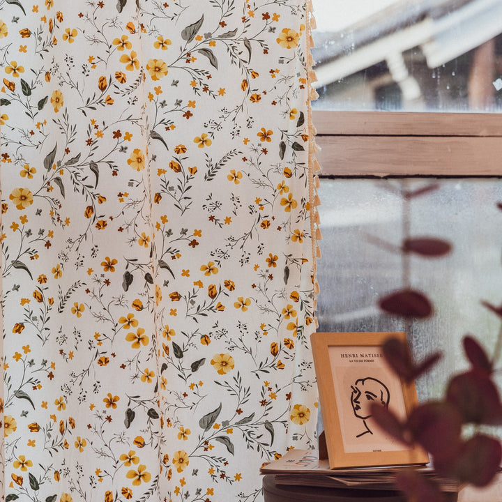 Spring Letter Curtain