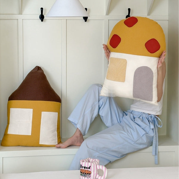 Little Cabin Cushion