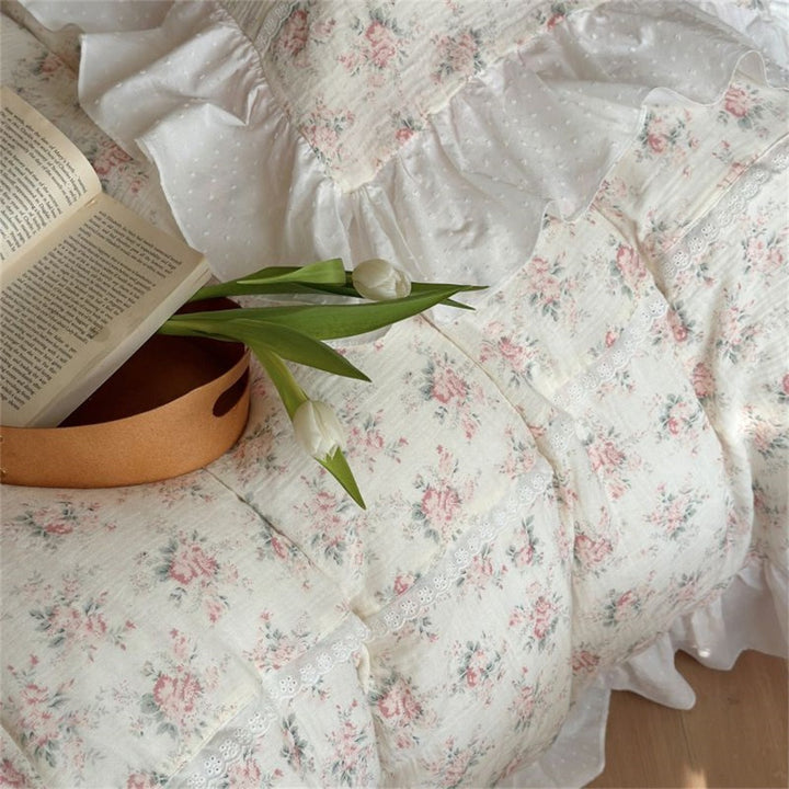 Soft Blooming Bedding Collection