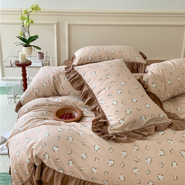 Frilly Floral Bedding Set