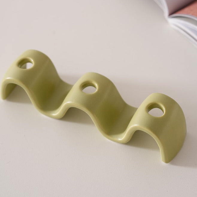 Fun Wavy Toothbrush Holder