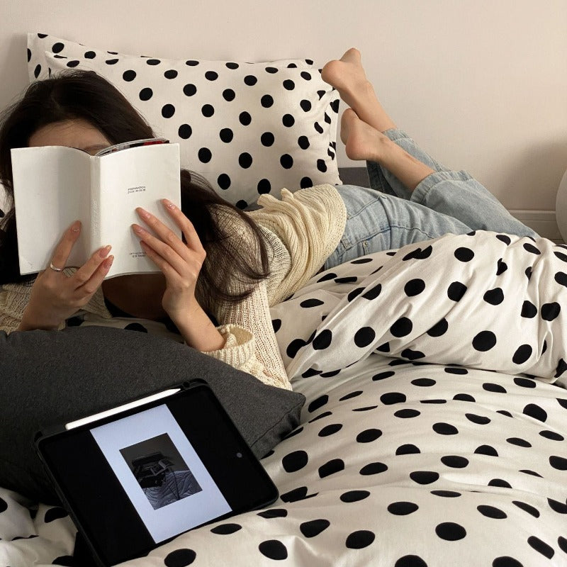 Retro Polka Dots Bedding Set Collection