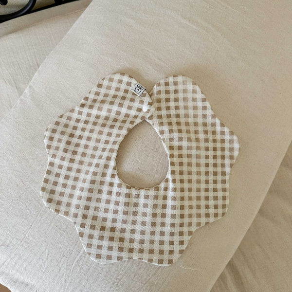 Country Petal Bib Set