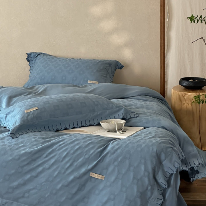 Blue Floral Bedding Set