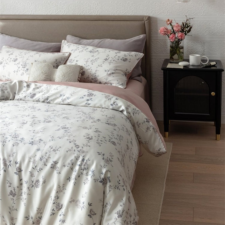 Rose Petal Dream Bedding Set