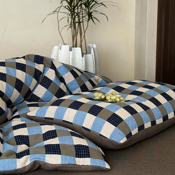 Ocean Grid Bedding Set