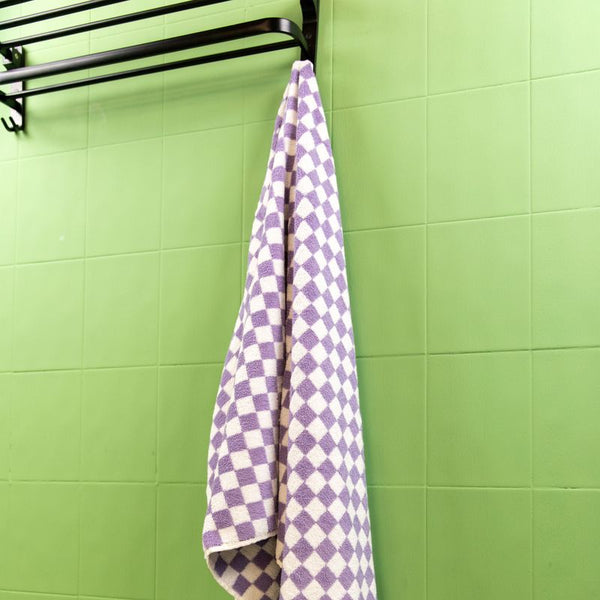 Classic Checkerboard Towel Collection