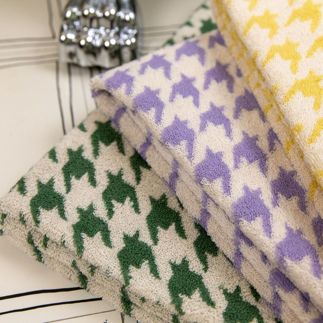 Classic Houndstooth Towel Collection