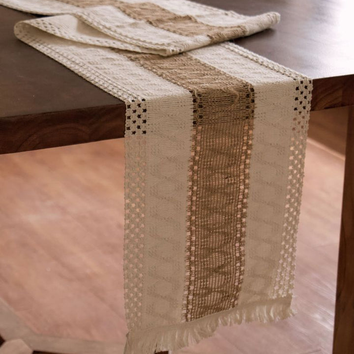 Countryside Woven Table Runner