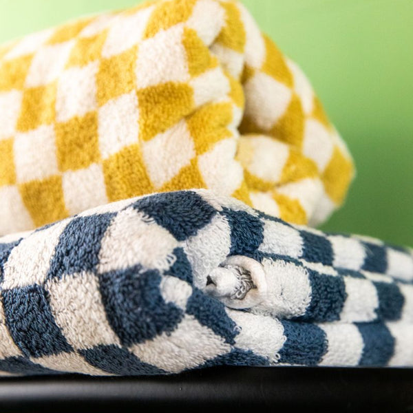 Classic Checkerboard Towel Collection